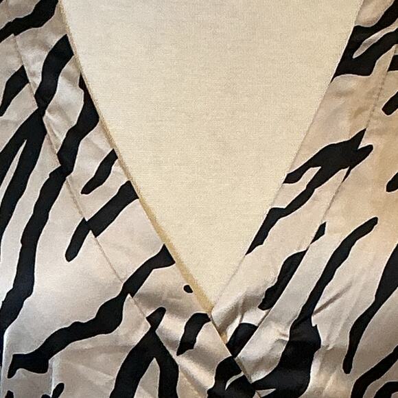 VICI Zebra Print Satin Mini Dress Faux Wrap Tie Front Long Bell Sleeve Medium - Picture 4 of 13